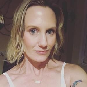 Meet your Posher, Abigail